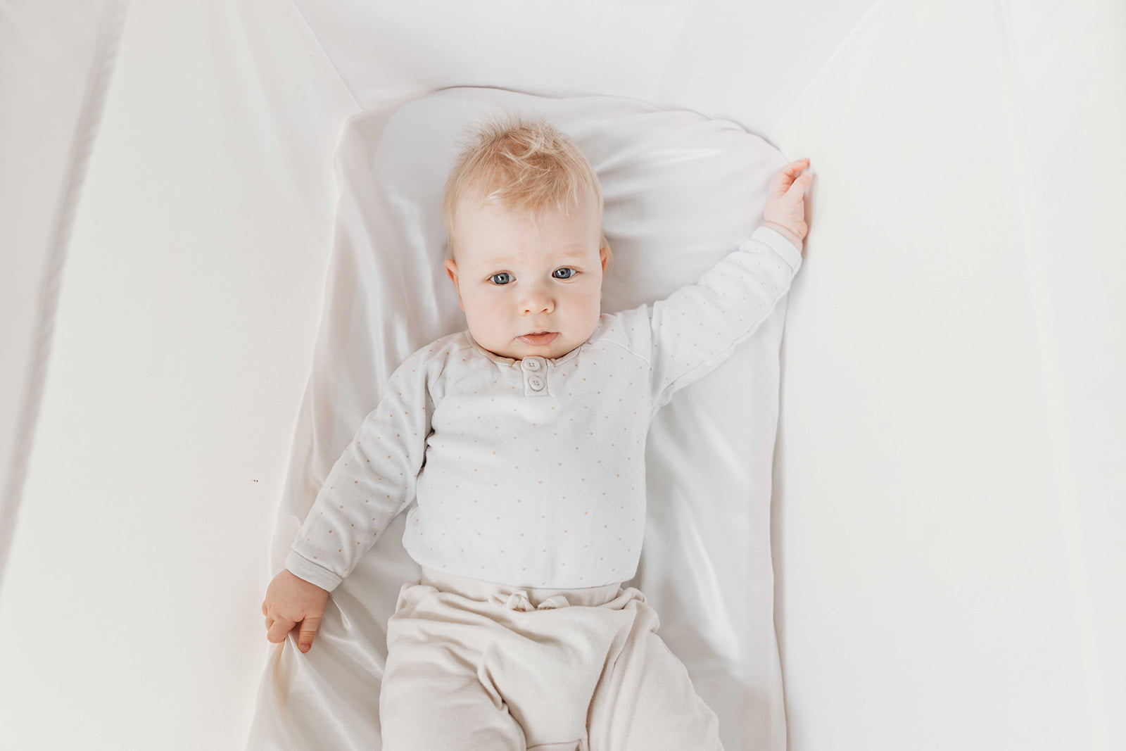 Pure Silk Fitted Baby Sheet - Bassinet Size