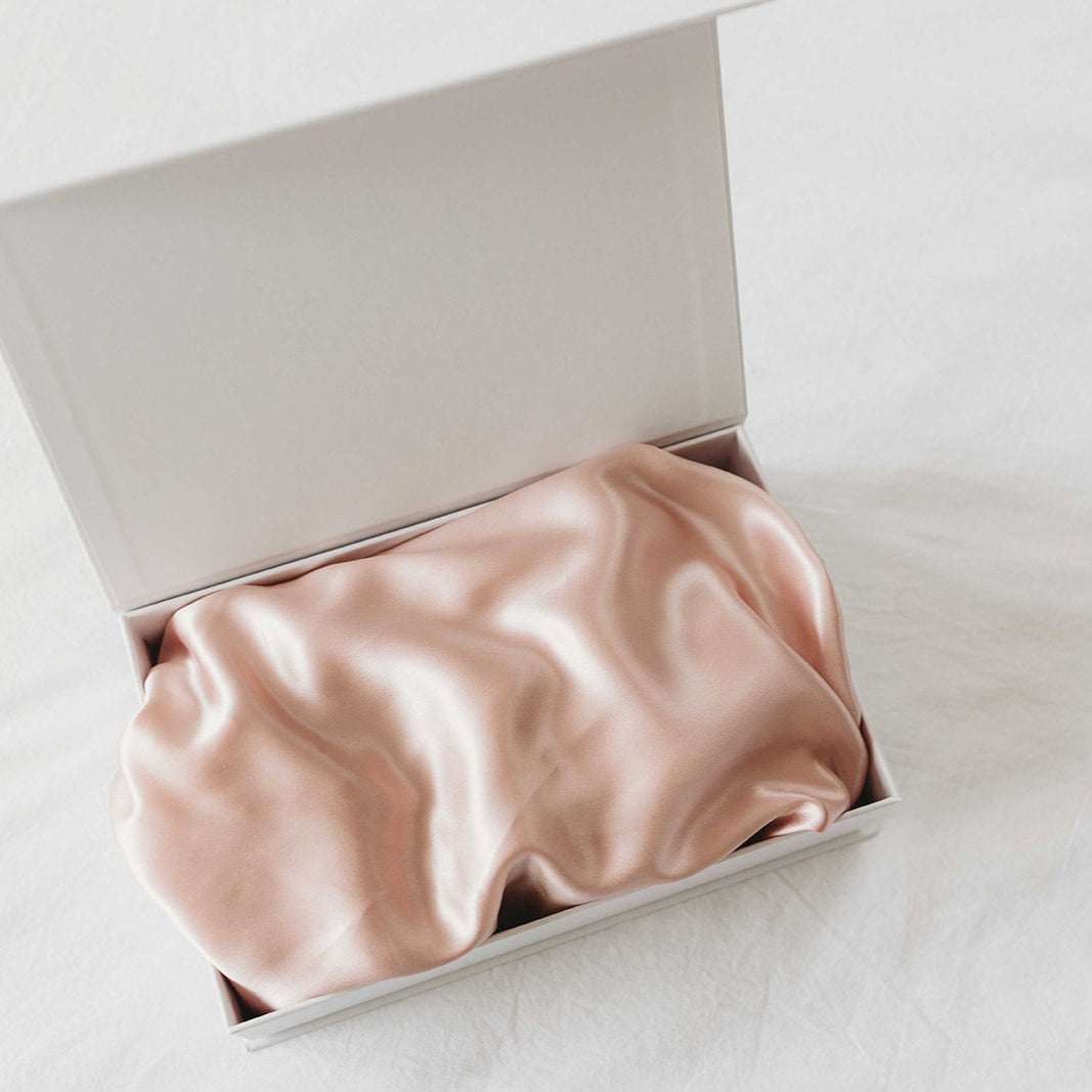 Pure Silk Fitted Baby Sheet - Bassinet Size