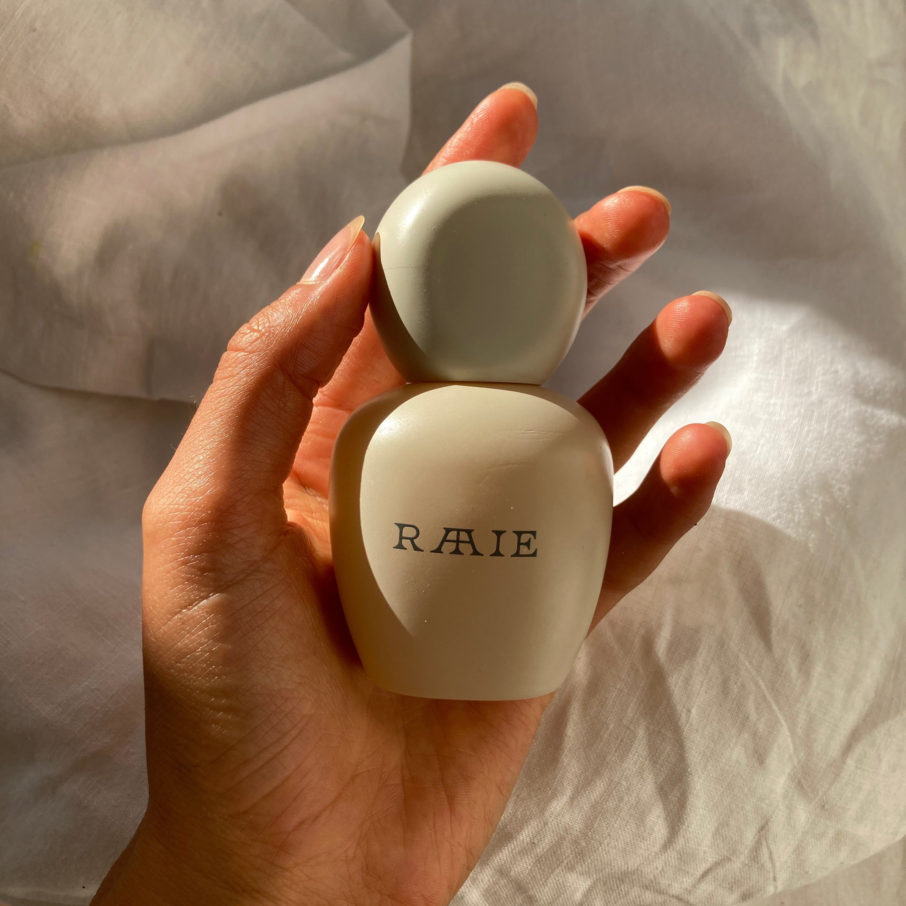 RAAIE Skincare - Moon Beam Retinal Elixir - size 30 ml